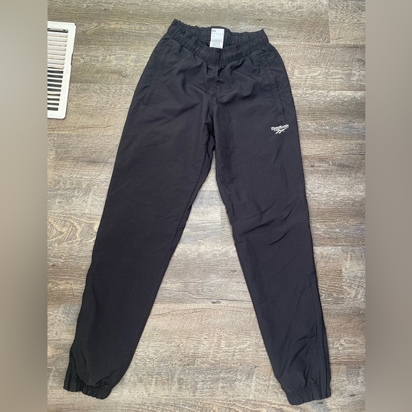 ❌SOLD❌ Classic XS Vector Tracksuit Bottoms - Picture 2 of 5